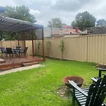 Short Stroll To Cbd - 3 Bedroom House