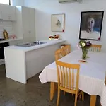 The Artist\'S Cottage