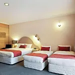Quality Inn Colonial