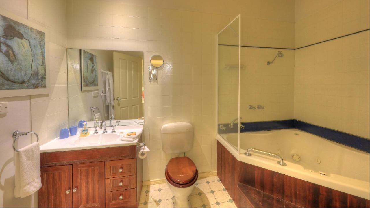 Emeu Inn Bed & Breakfast Bed & Breakfast 4*