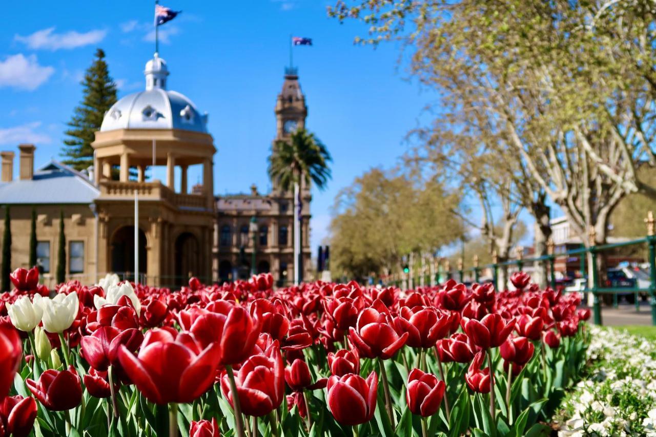 Julie-anna, Bendigo