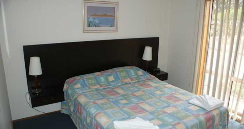 Motel Homestead Motor &