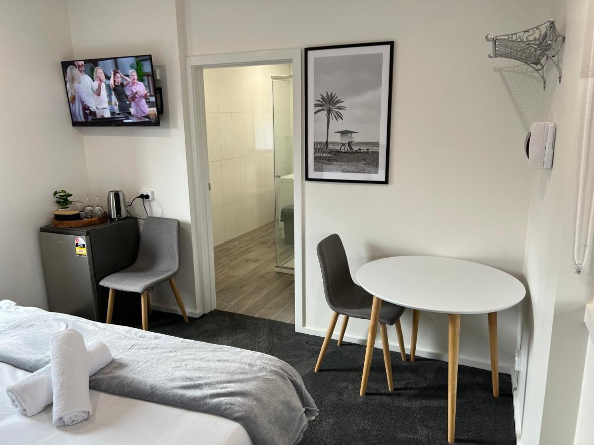 Hotel Botanic Motel- King Beds Bendigo