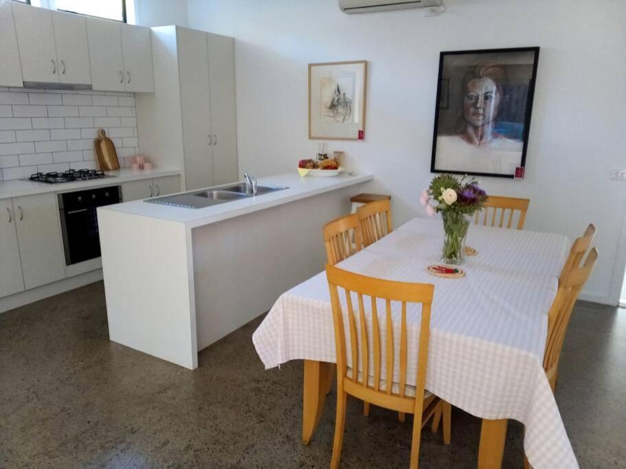 The Artist's Holiday home *