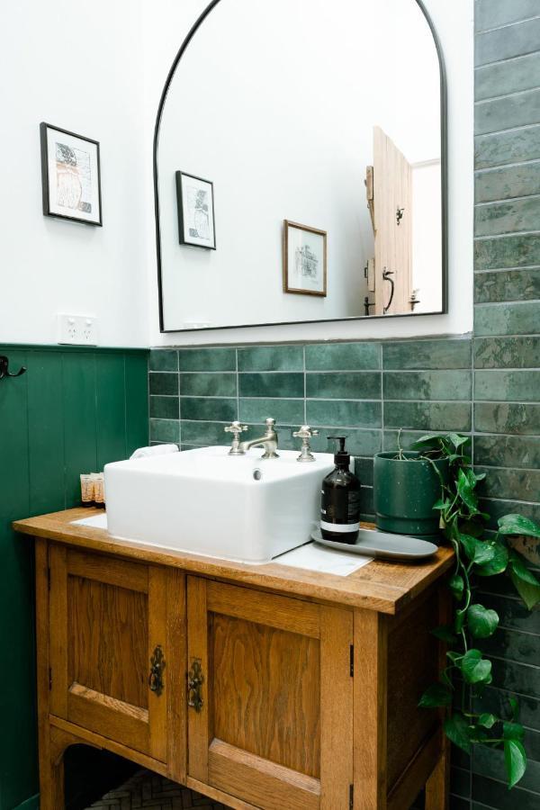 Quaint Victorian Townhouse Holiday home *