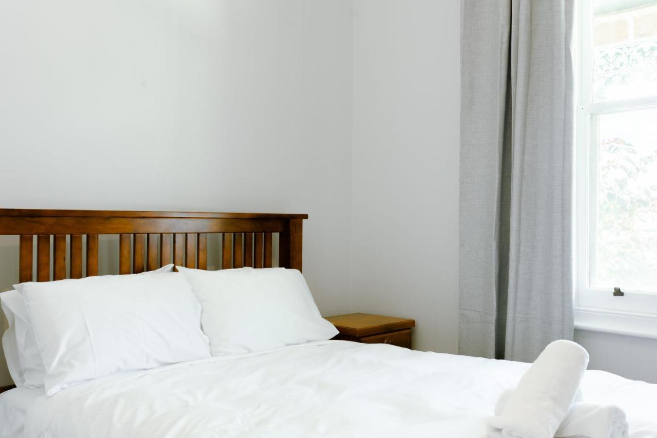 Quaint Victorian Townhouse Bendigo