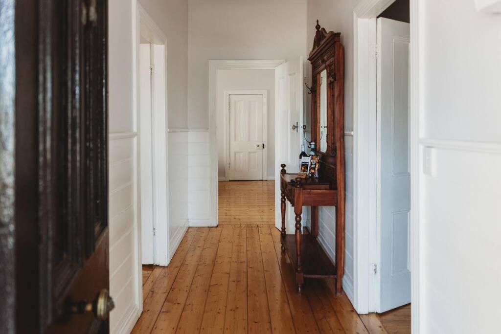 Hargreaves - Close To Cbd