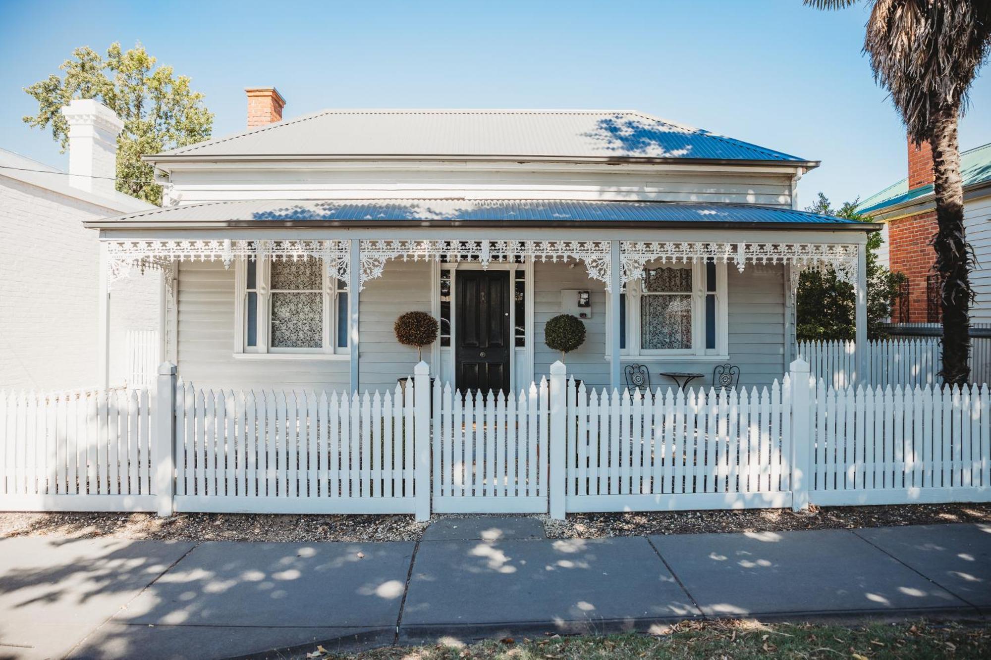 Hargreaves - Close To Cbd Holiday home Bendigo