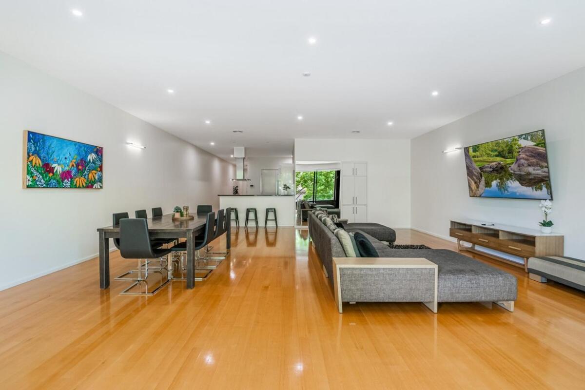 Serpentine Park On View Apartment *