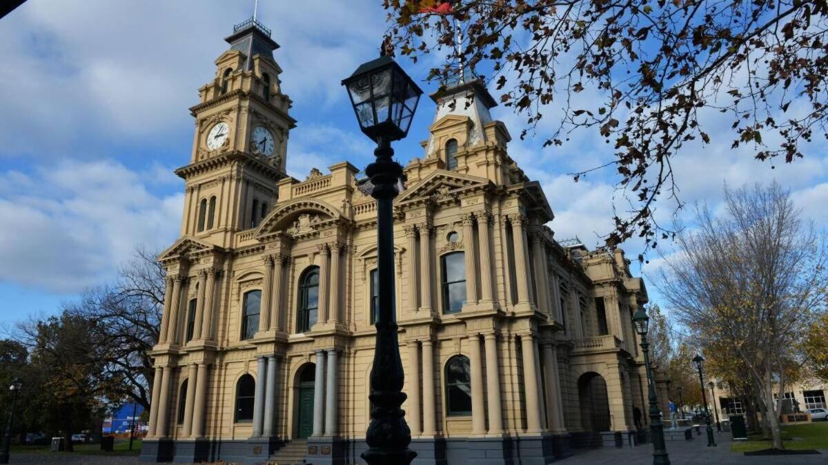 Apartment Serpentine Park On View Bendigo