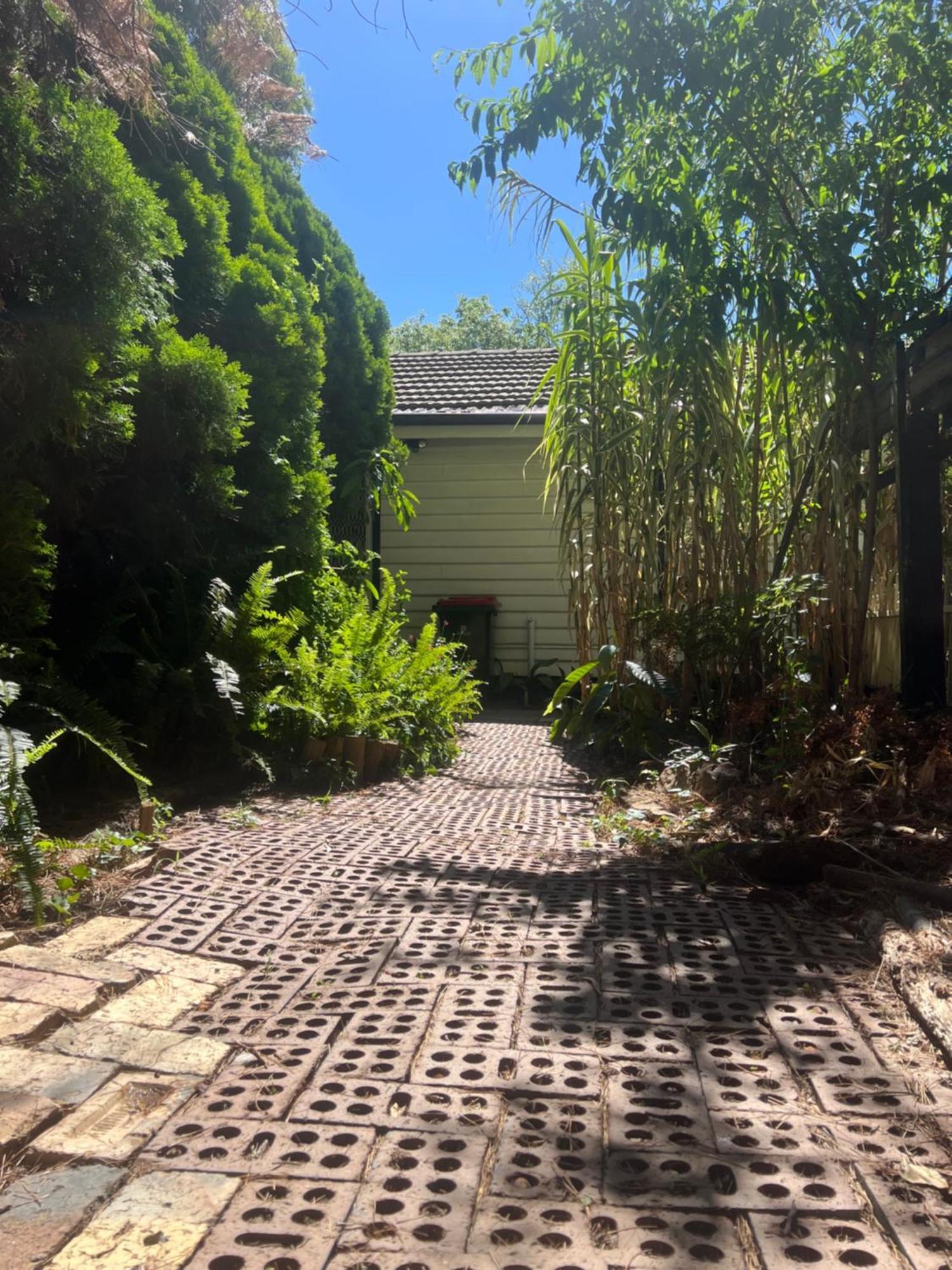 Bird Paradise & Mini Farm Apartment Bendigo