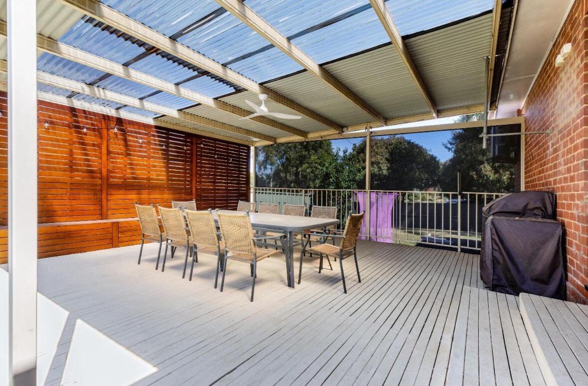 Cosy - Pet Friendly Holiday home Bendigo
