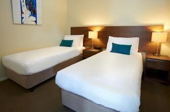 Quest Aparthotel