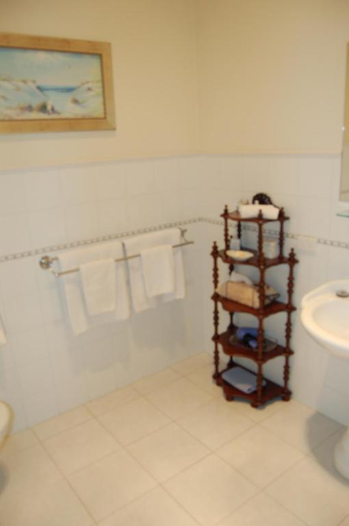 Langley Hall Bed & Breakfast