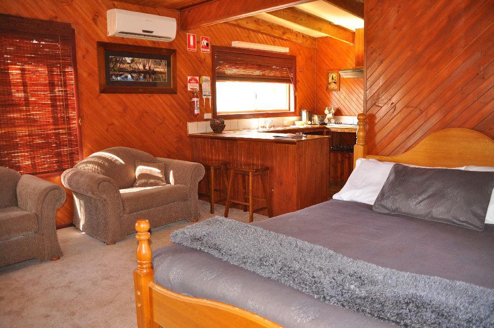 Lodge Bush Cabins