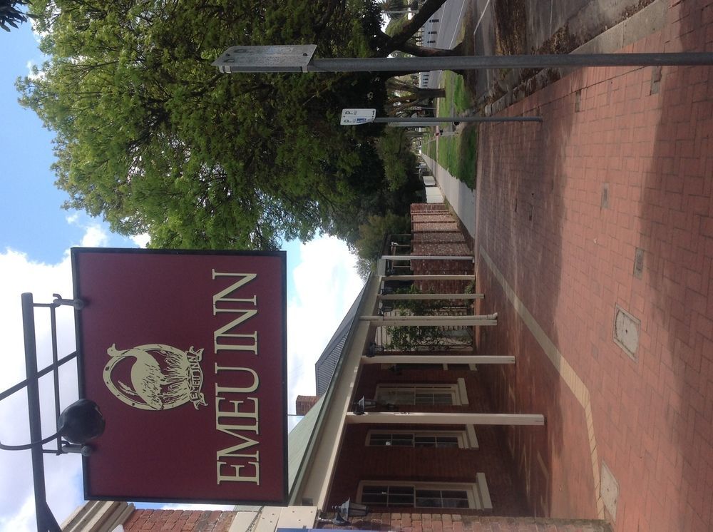 Emeu Inn Bed & Breakfast