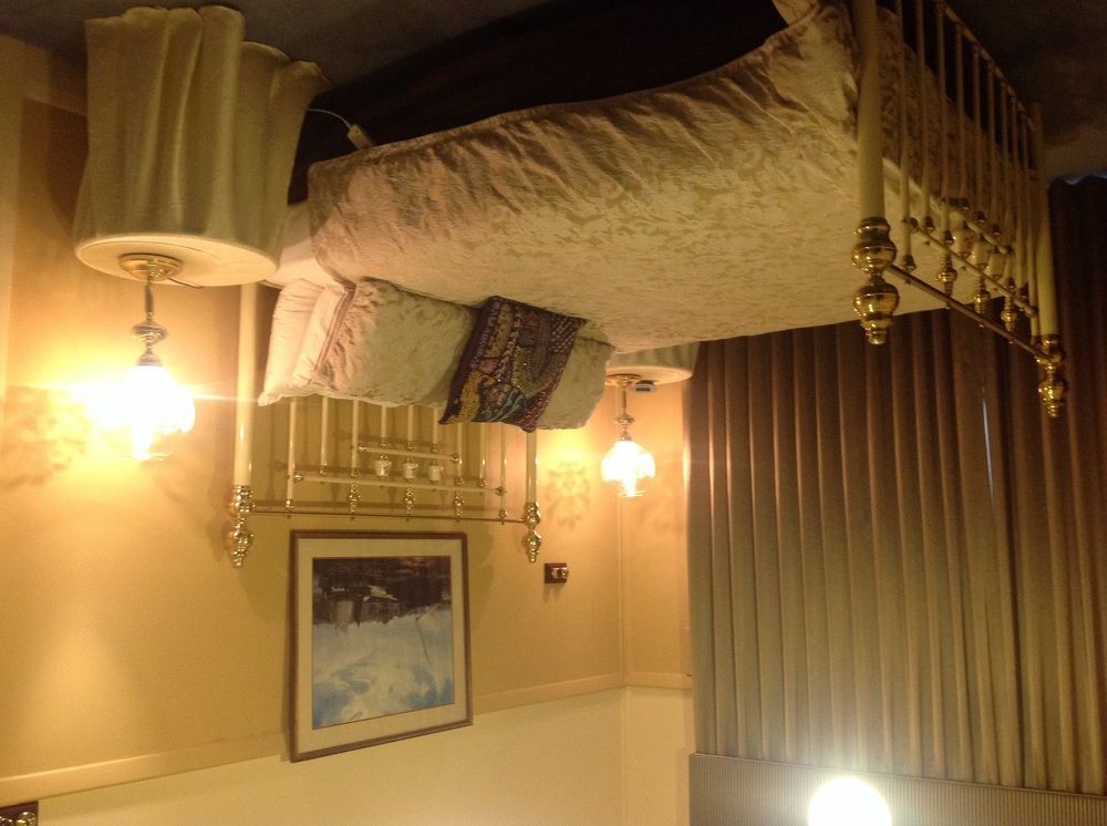 Langley Hall Bed & Breakfast