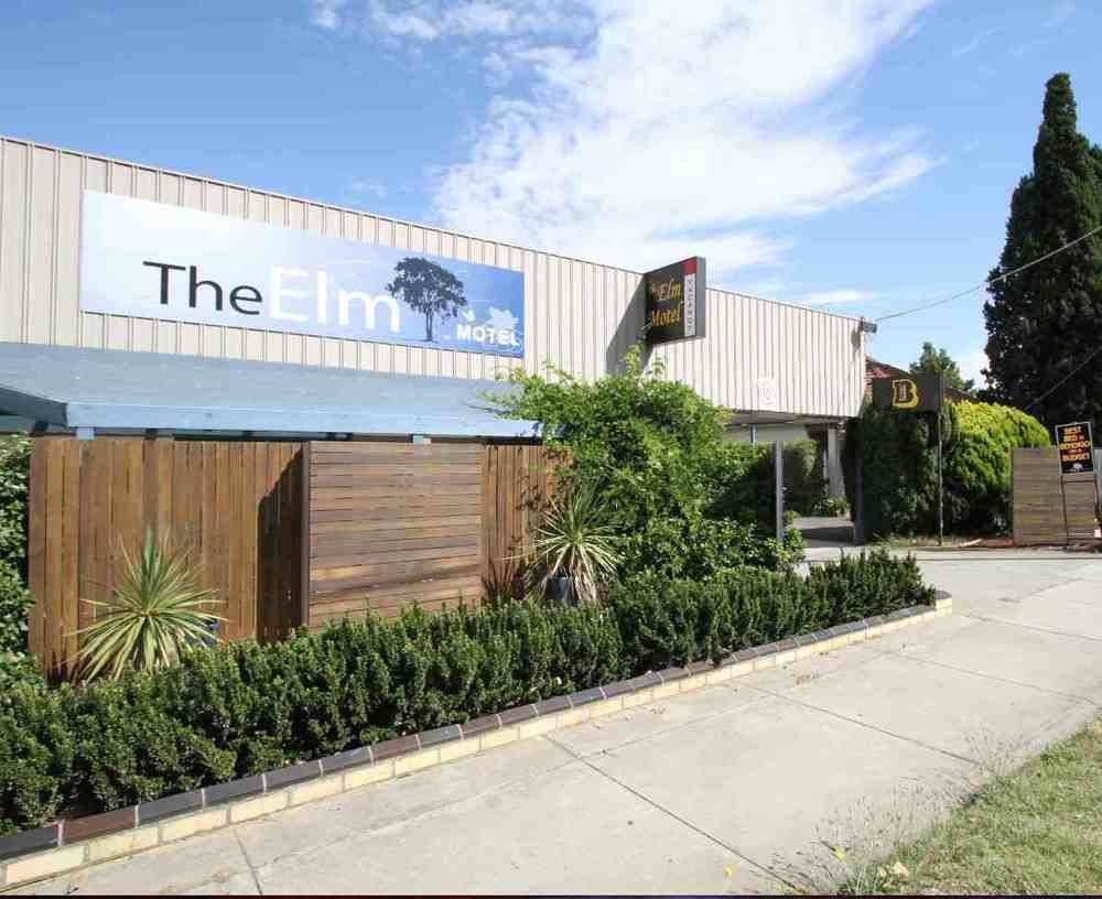 Elm Motel