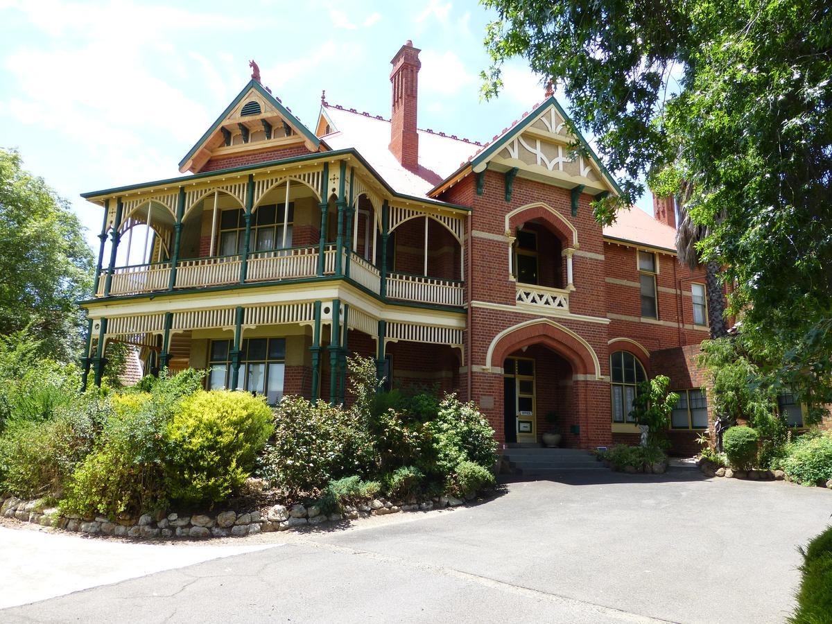 Langley Hall Bed & Breakfast
