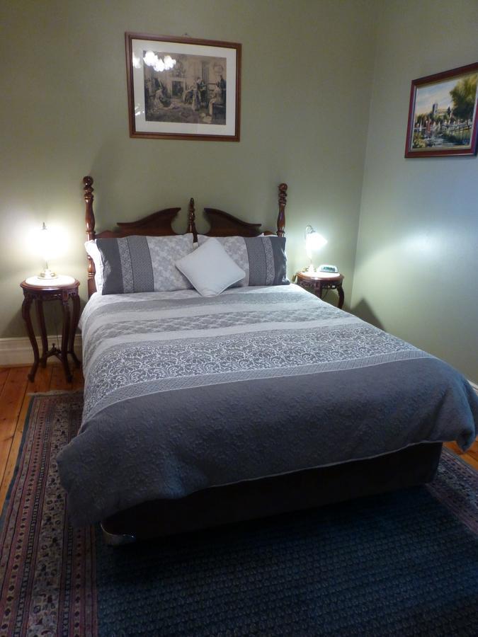 Langley Hall Bed & Breakfast Bendigo