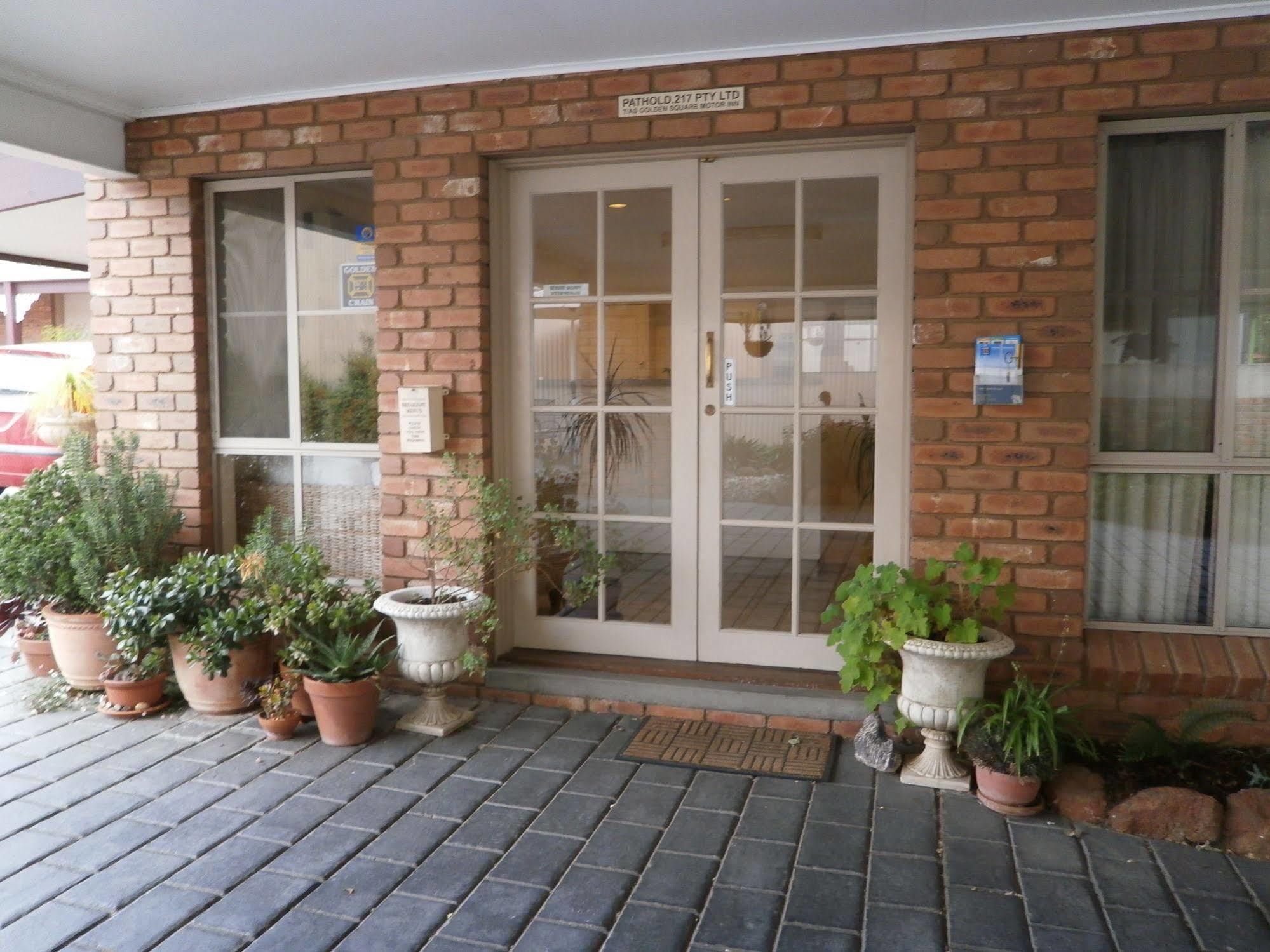 Motel Golden Square Motor 3*