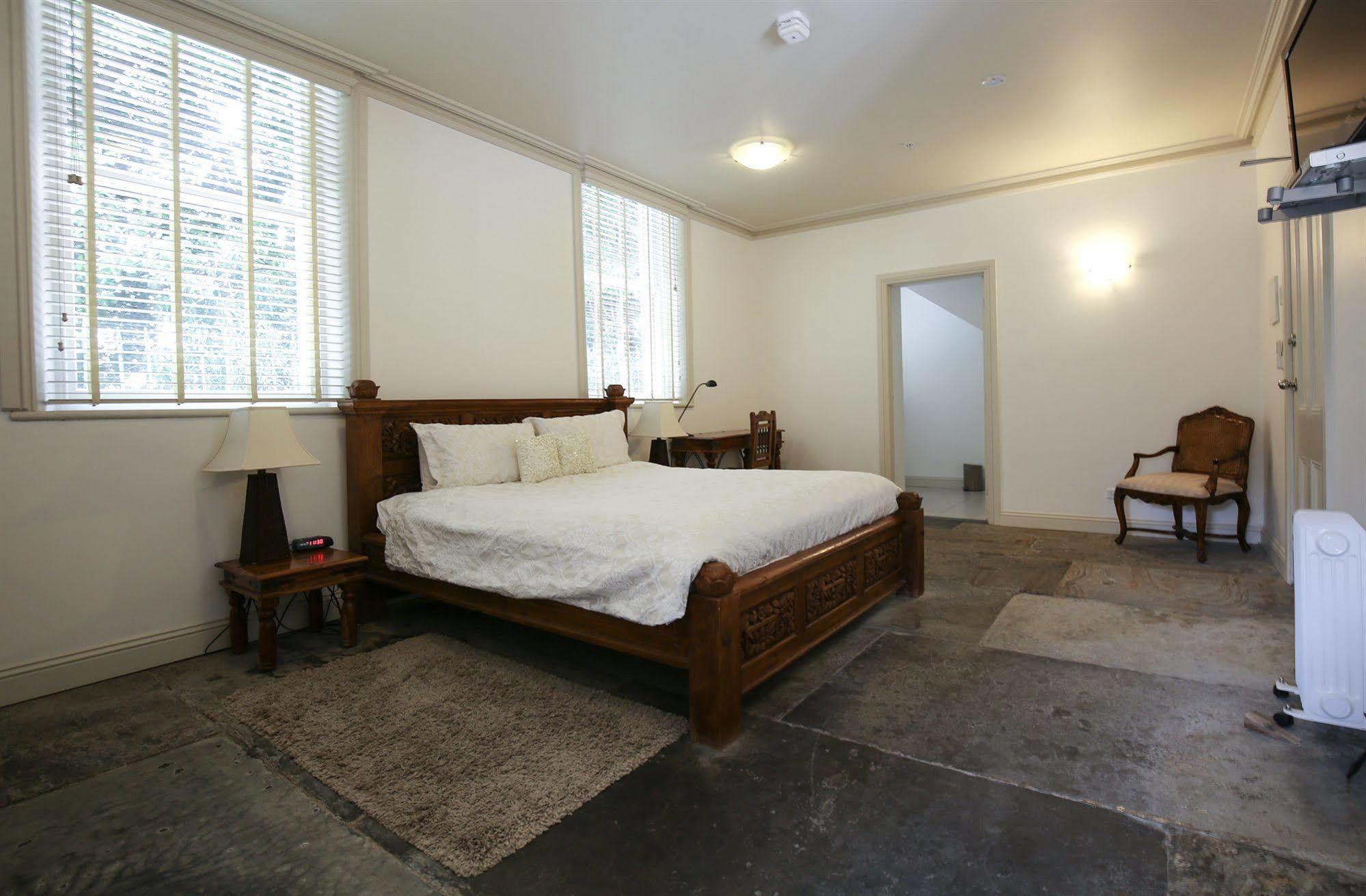 Allawah Aparthotel 4*