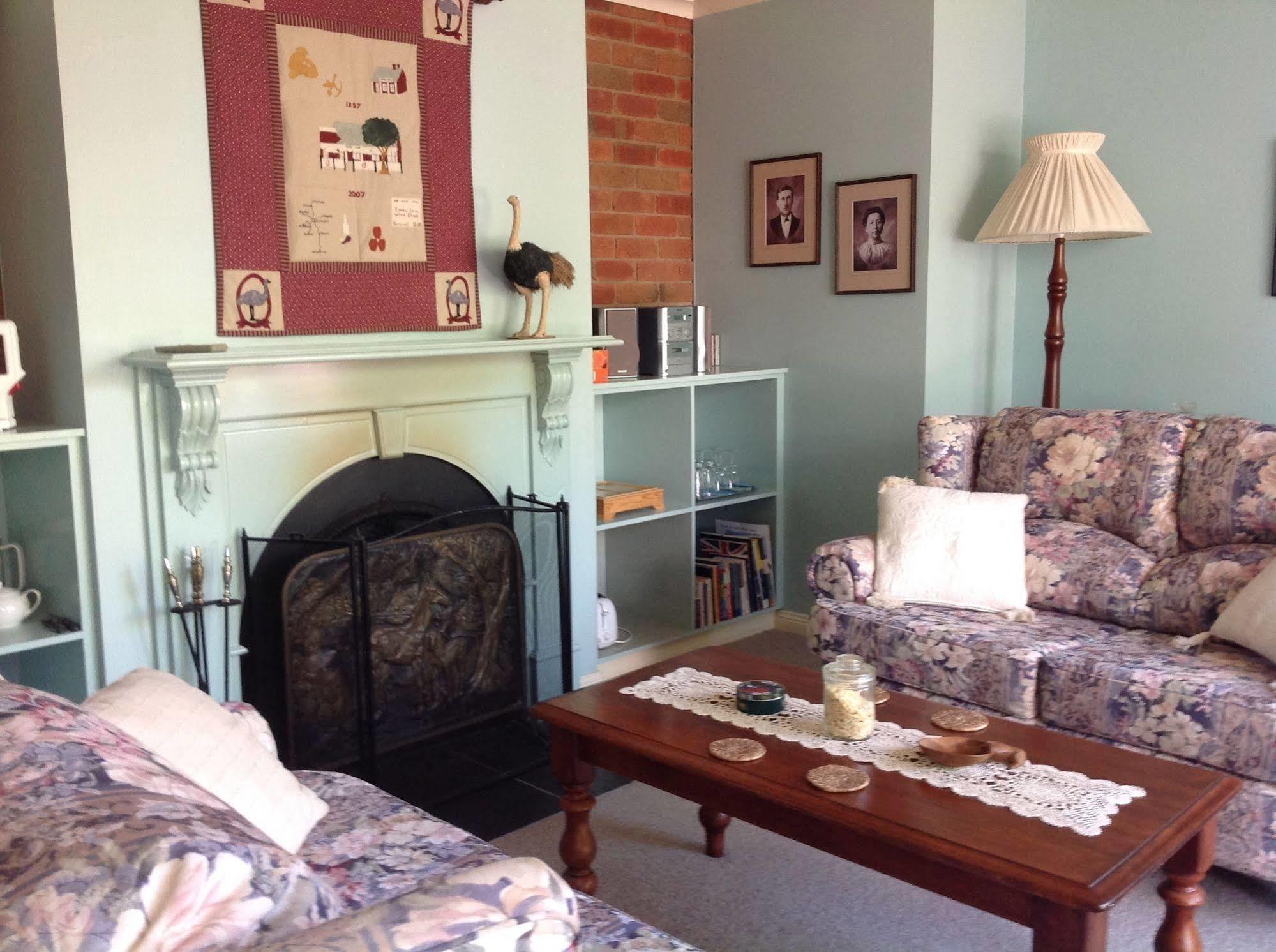 Emeu Inn Bed & Breakfast