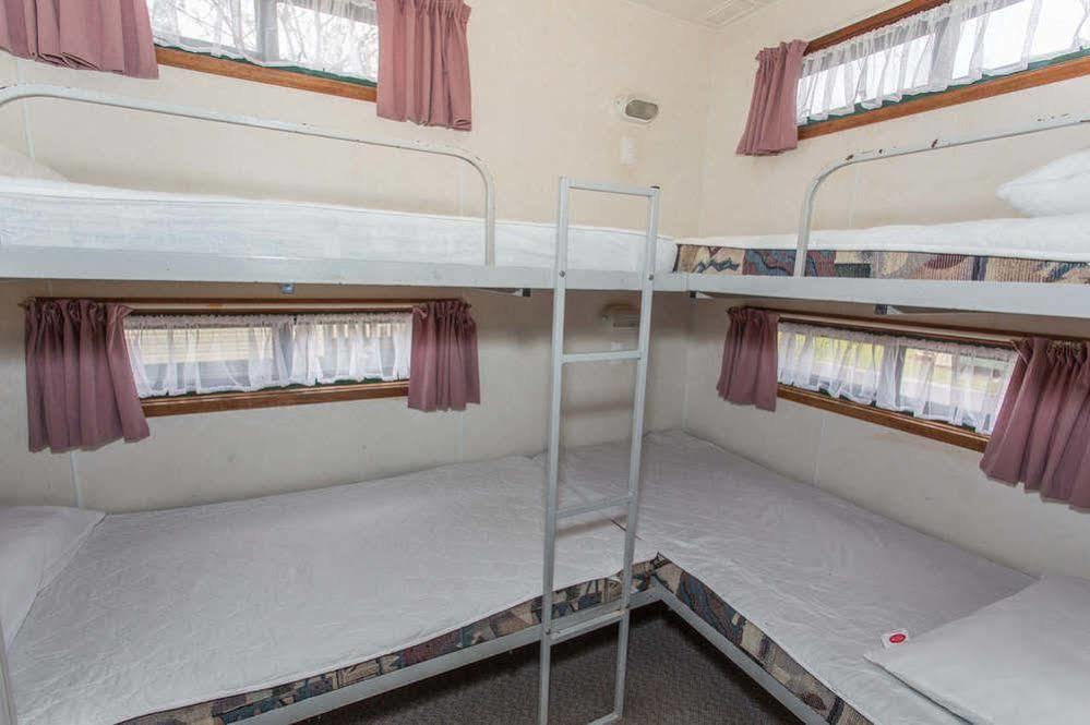 Hotel Gold Nugget Tourist Park