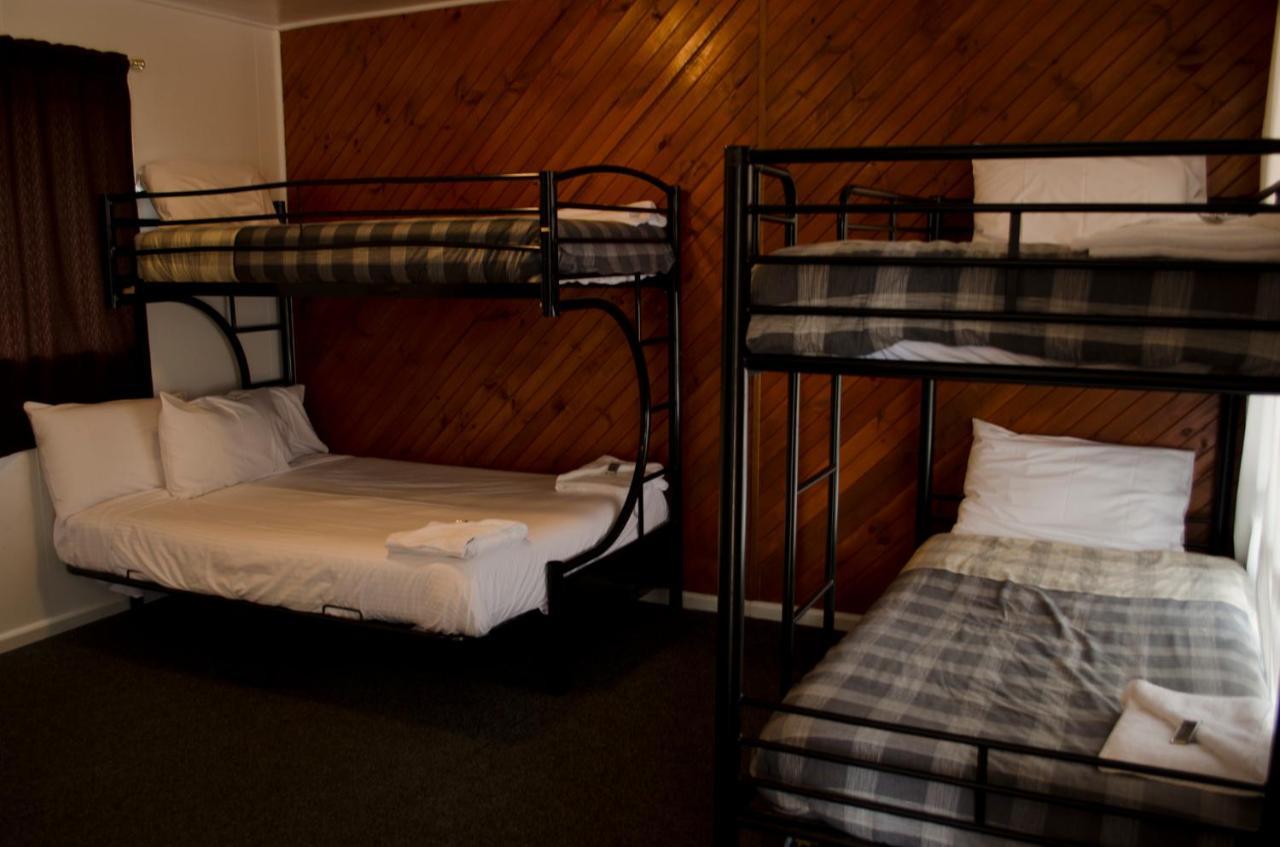 Bush Cabins Lodge