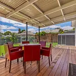 Cosy Retreat On Forest - Non Smoking - Sleeps Upto Six Guest