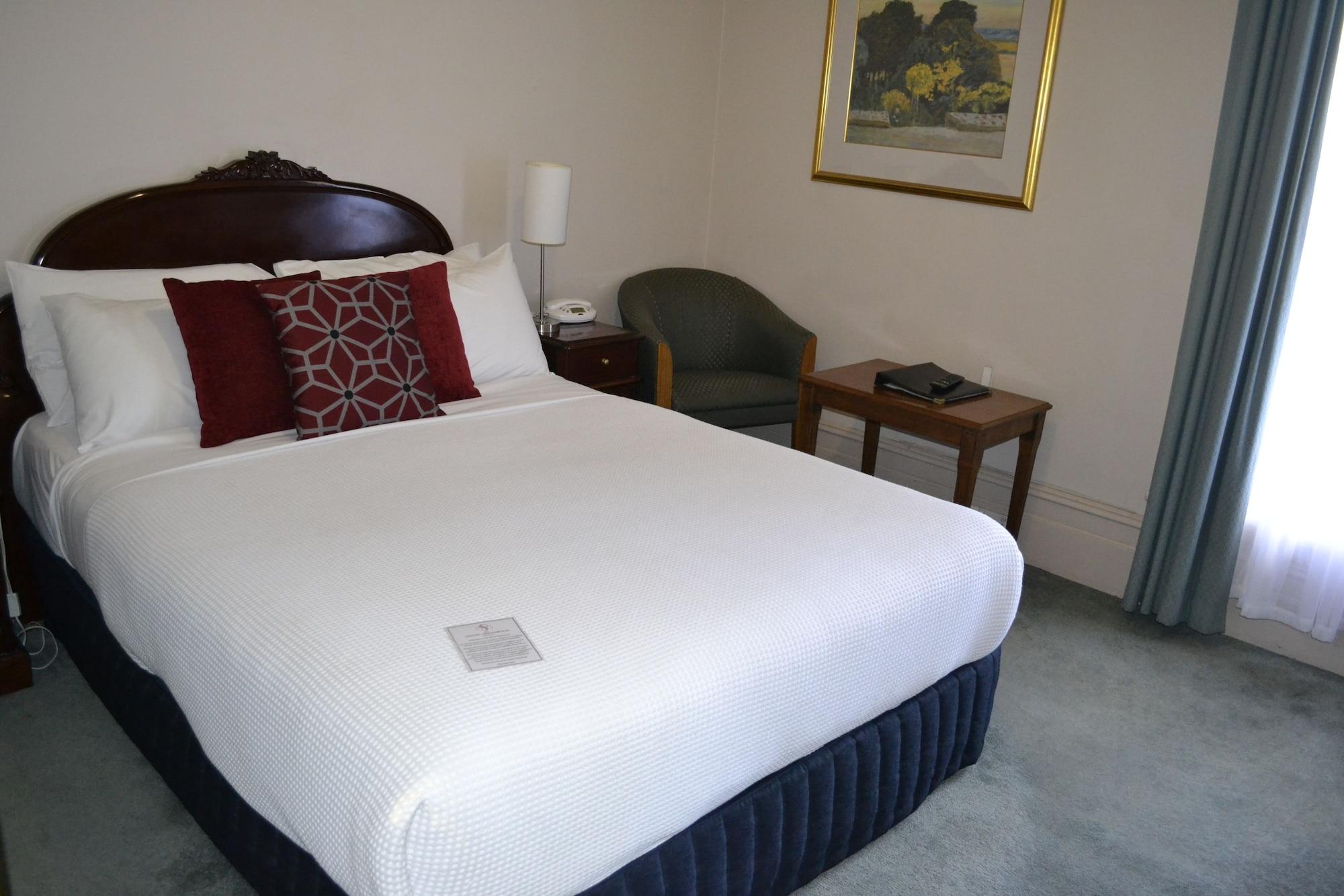 The Shamrock Hotel 3*
