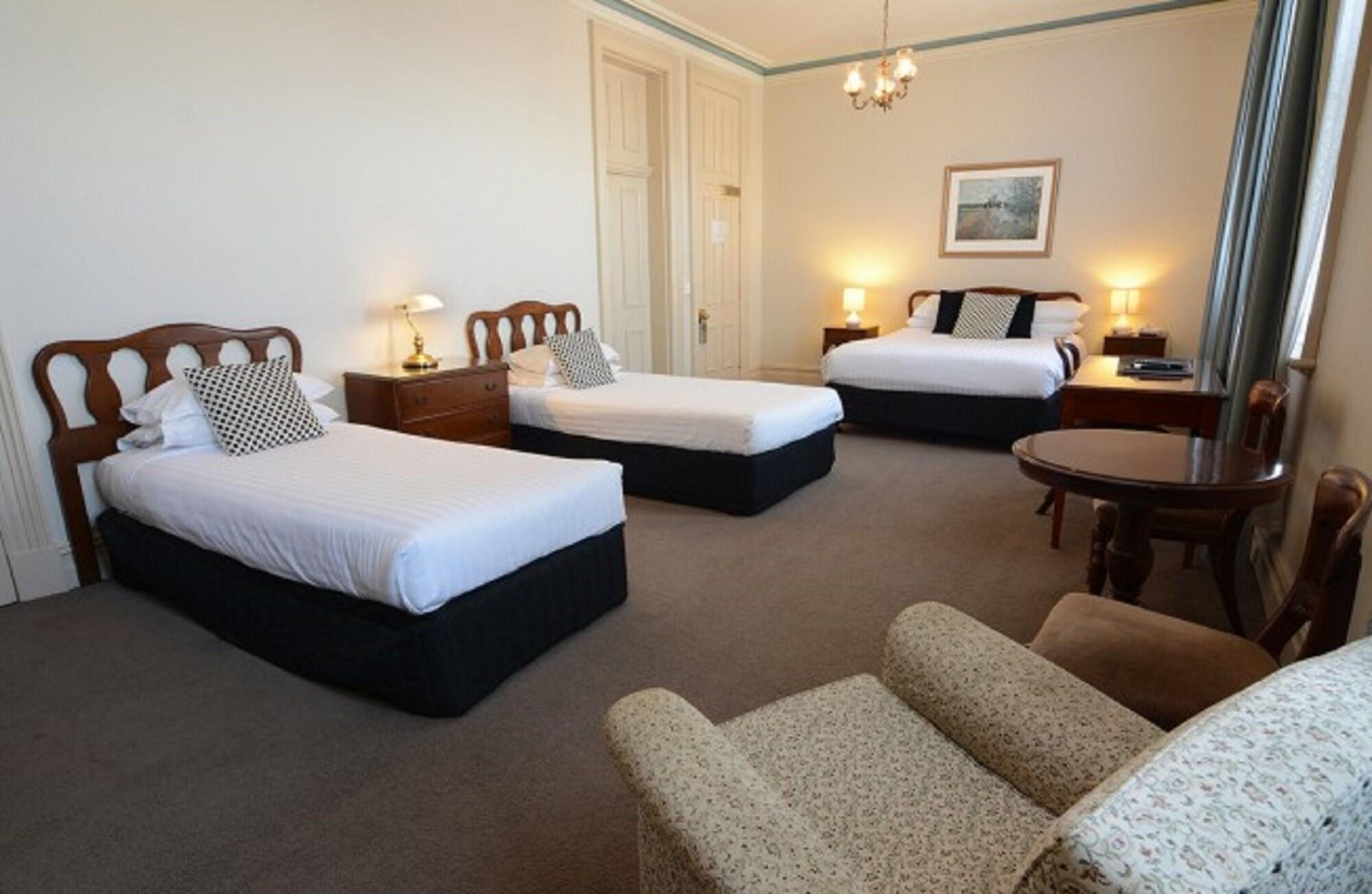 The Shamrock Hotel 3*