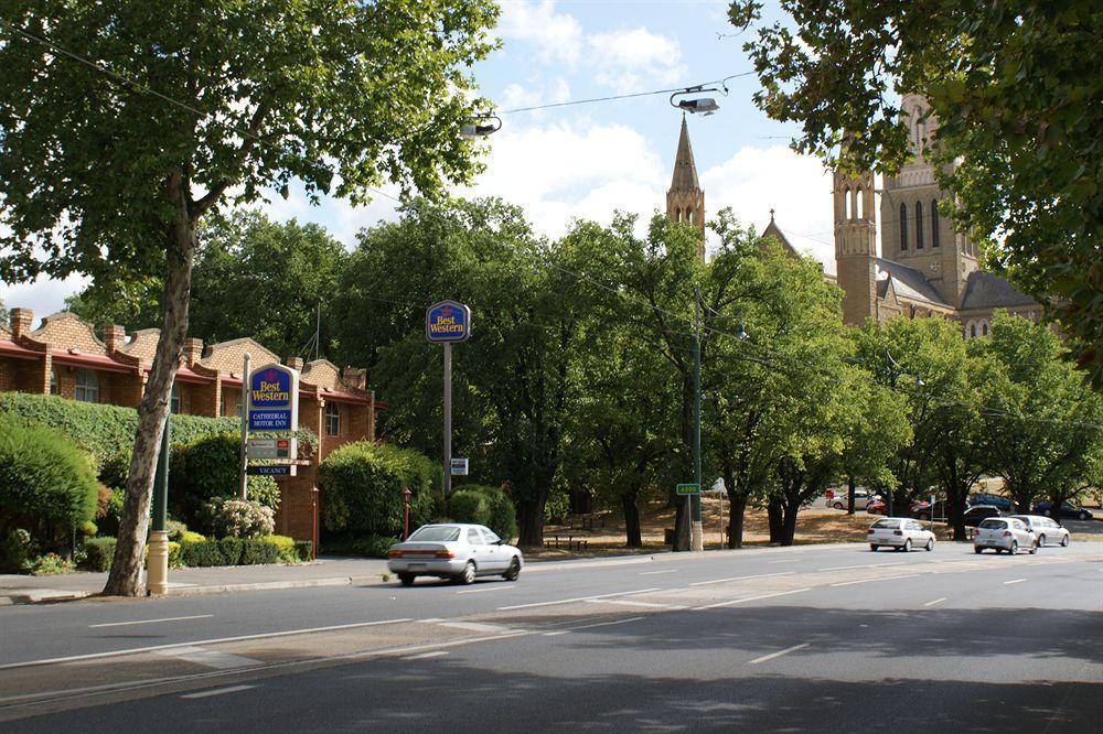 Cathedral Motor Motel 3*