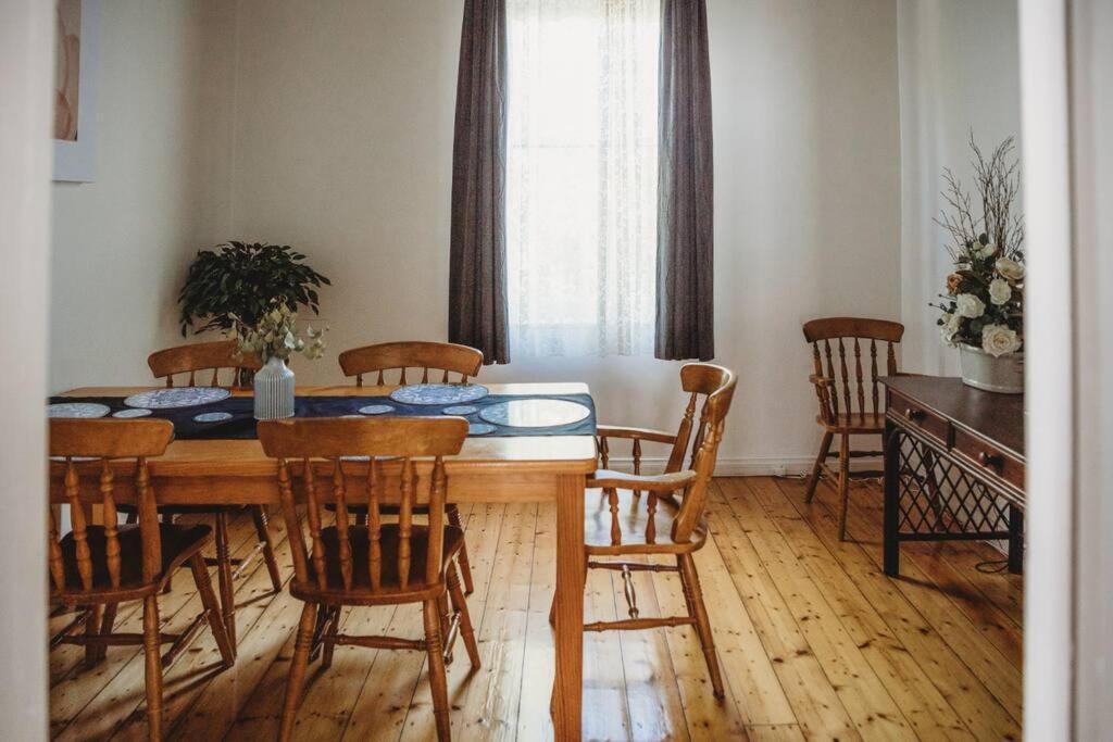 Hargreaves - Close To Cbd Holiday home