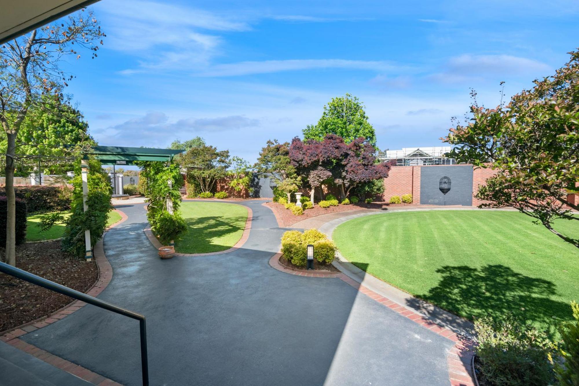 Hotel Seasons Bendigo