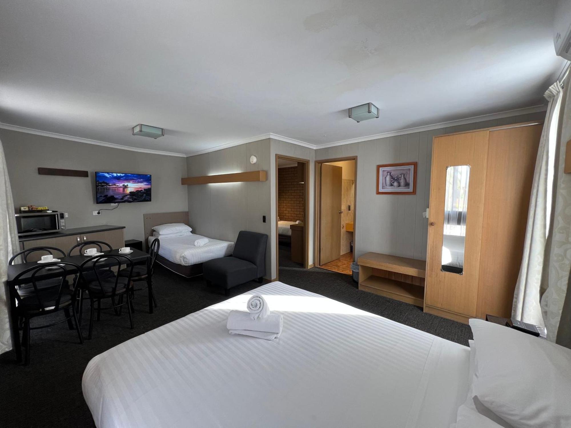 Eaglehawk Motel