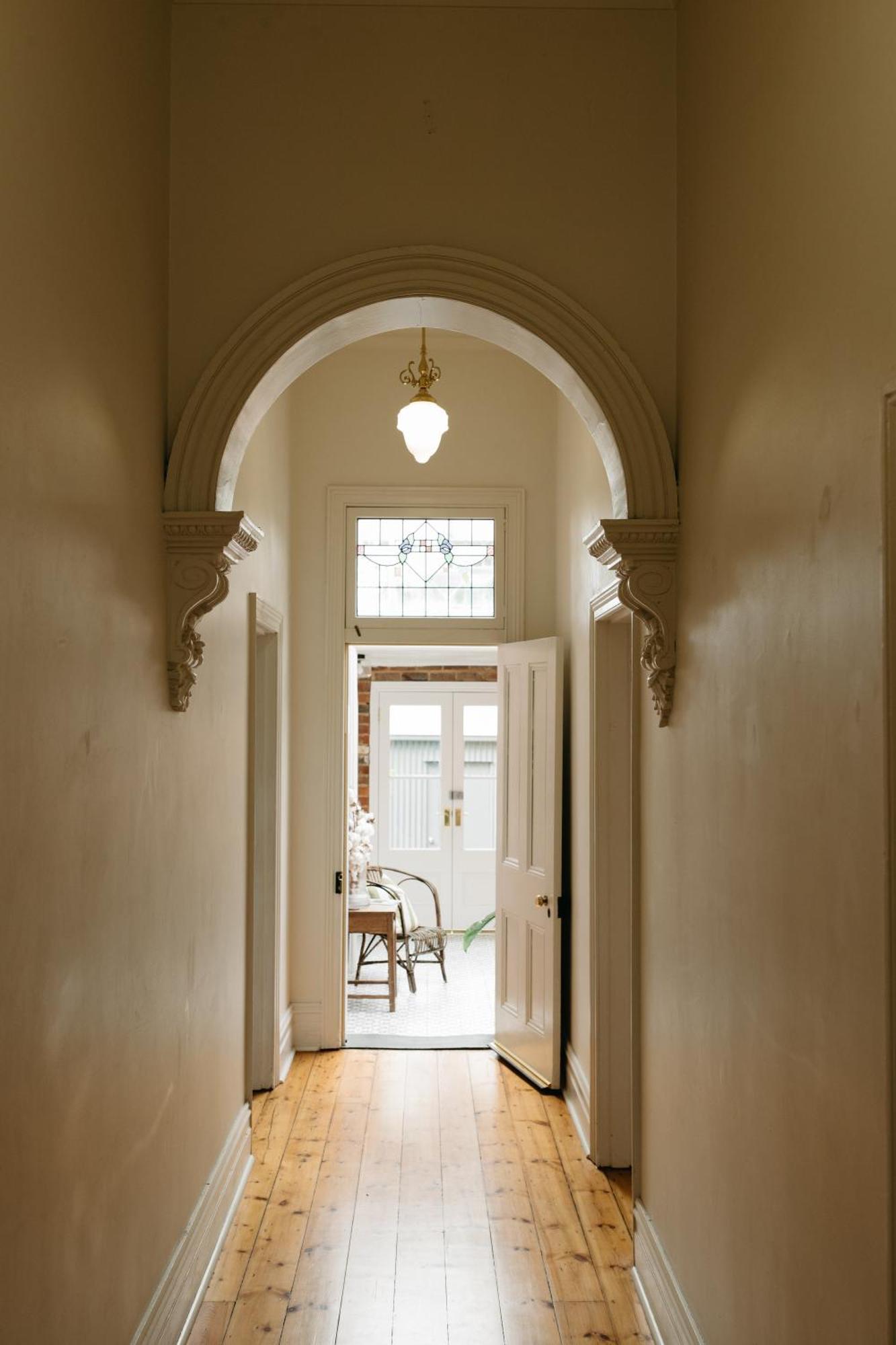 Luxurious Terrace In Heart Of Town *