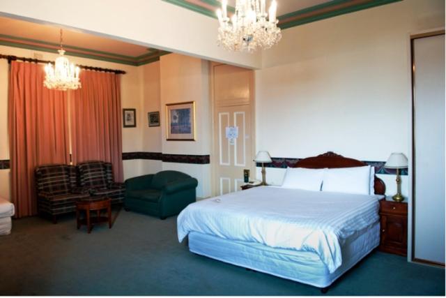 The Shamrock 3*