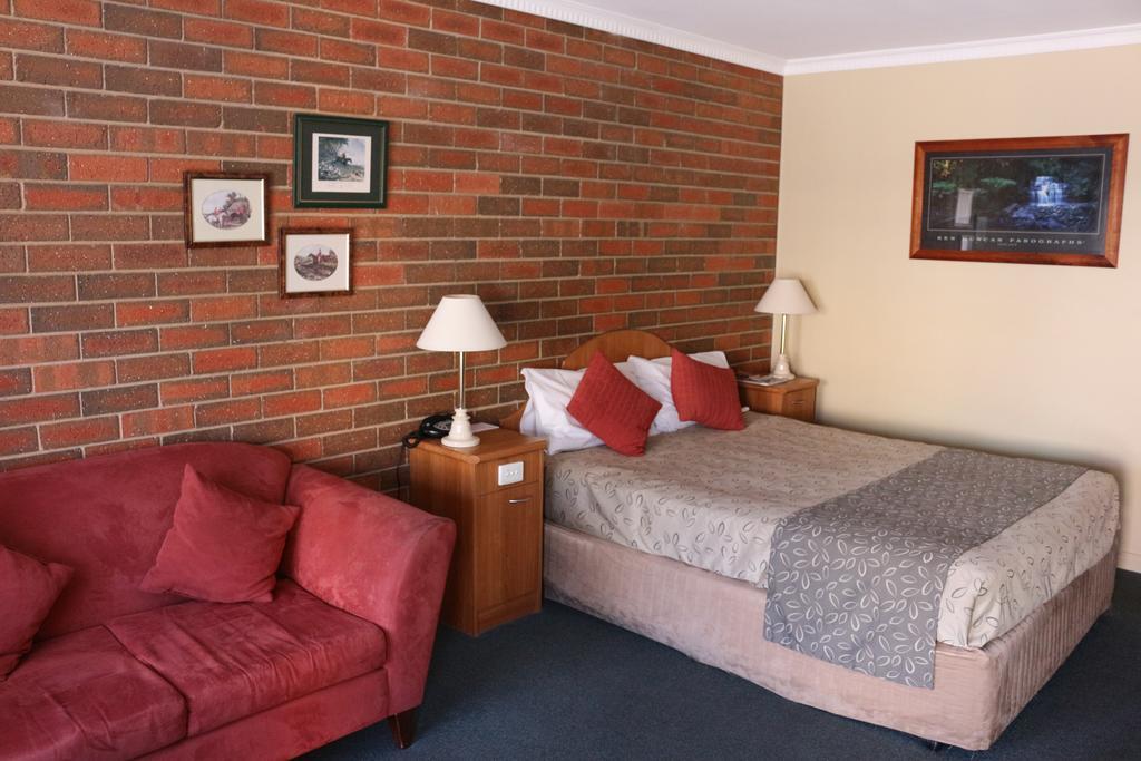 Haymarket Motor Motel